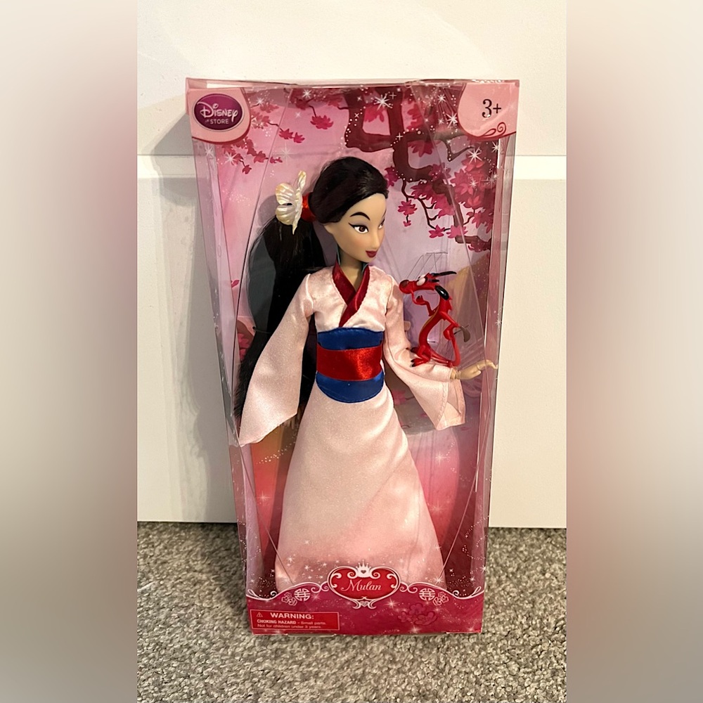 Disney Store 12” Mulan with Mushu doll
